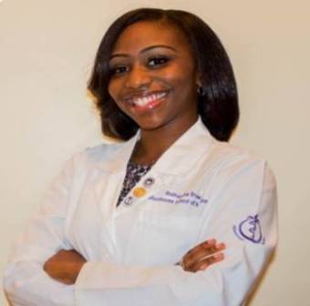 2017 Honors Graduate Rodneysha Brown, MD